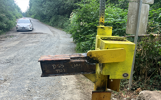 Banon Creek Gate Cut 640x400 A